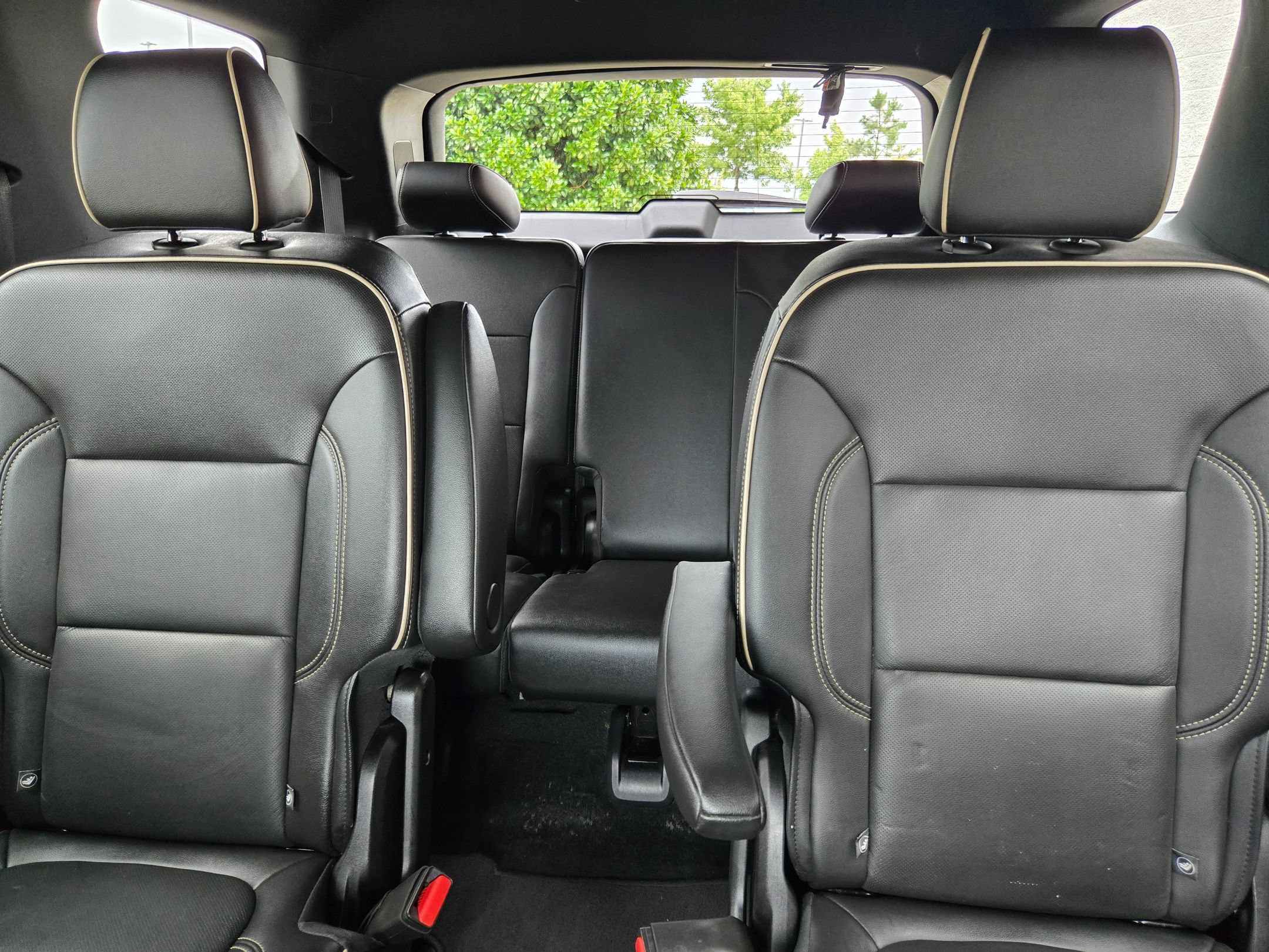Used 2022 Chevrolet Traverse Premier AWD/4WD image 13