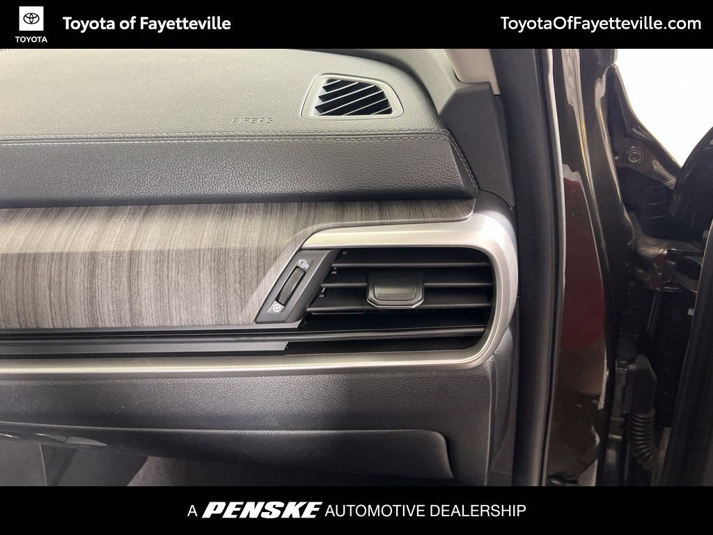 Used 2023 Kia Telluride EX w/ EX Captain's Chair Package FWD image 18