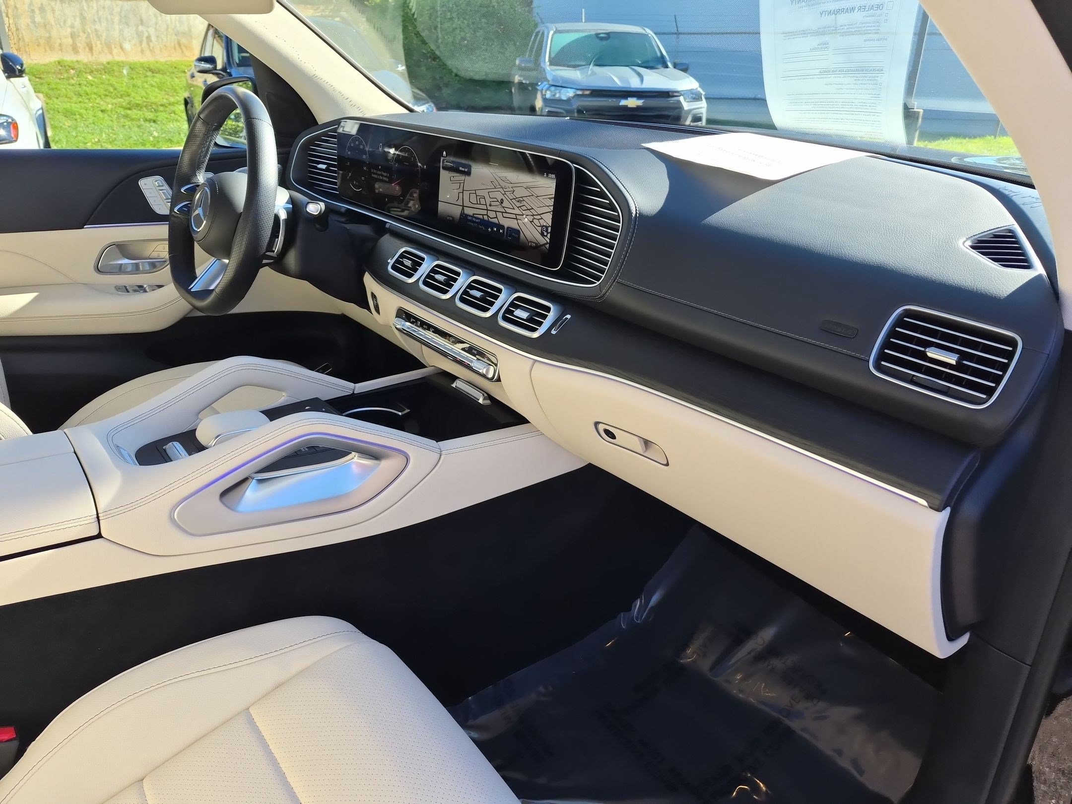 Certified 2025 Mercedes-Benz GLS 450 4MATIC image 38