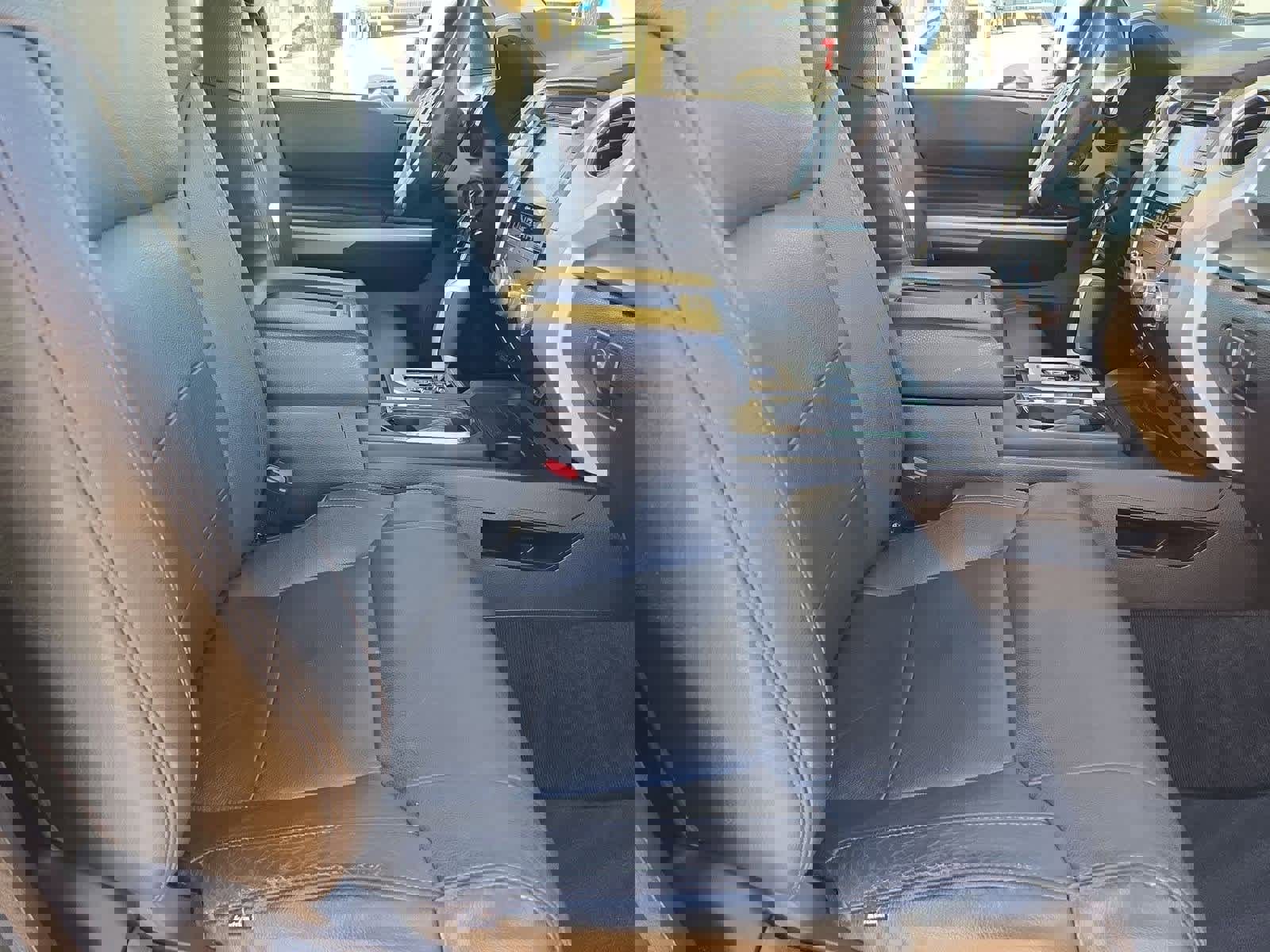 Used 2016 Toyota Tundra SR5 image 21