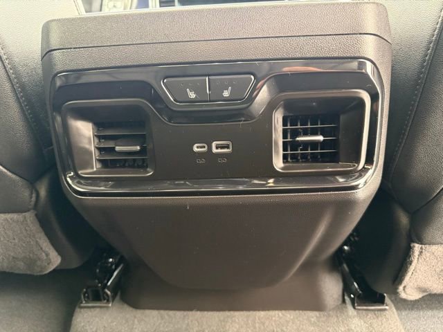 Used 2024 Chevrolet Silverado 1500 ZR2 image 19