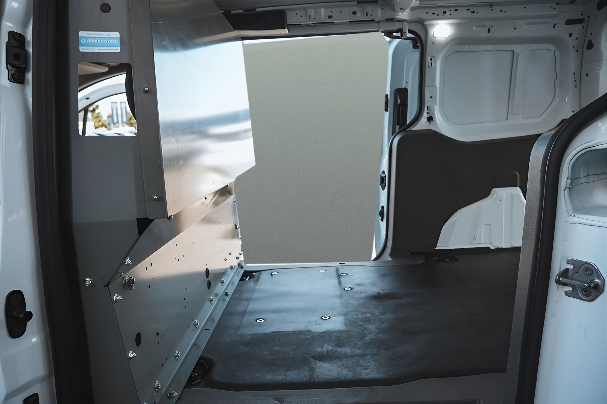 Used 2020 Ford Transit Connect XL FWD image 9