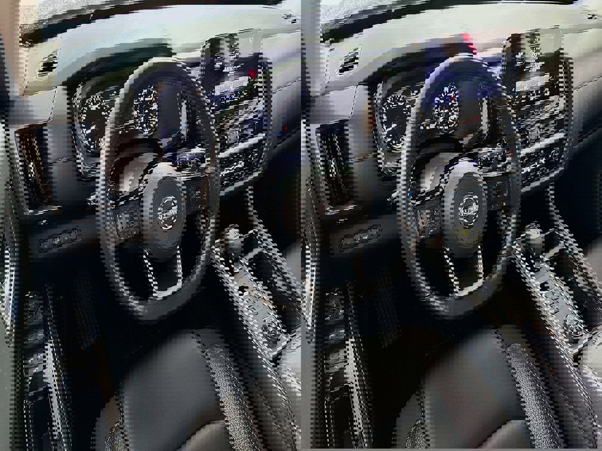 Used 2023 Nissan Pathfinder SL image 23