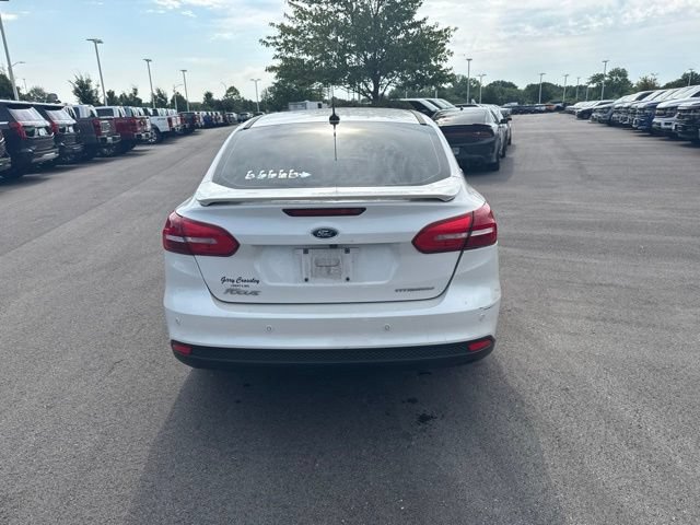 Used 2018 Ford Focus Titanium FWD image 4