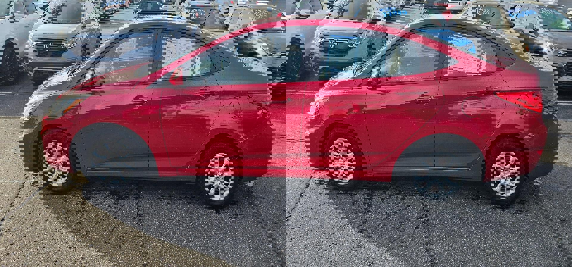 Used 2014 Hyundai Accent GLS image 4