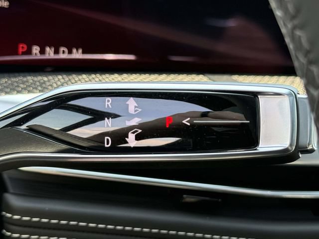 Used 2026 Cadillac Escalade V w/ LPO, ONYX Package AWD/4WD image 28