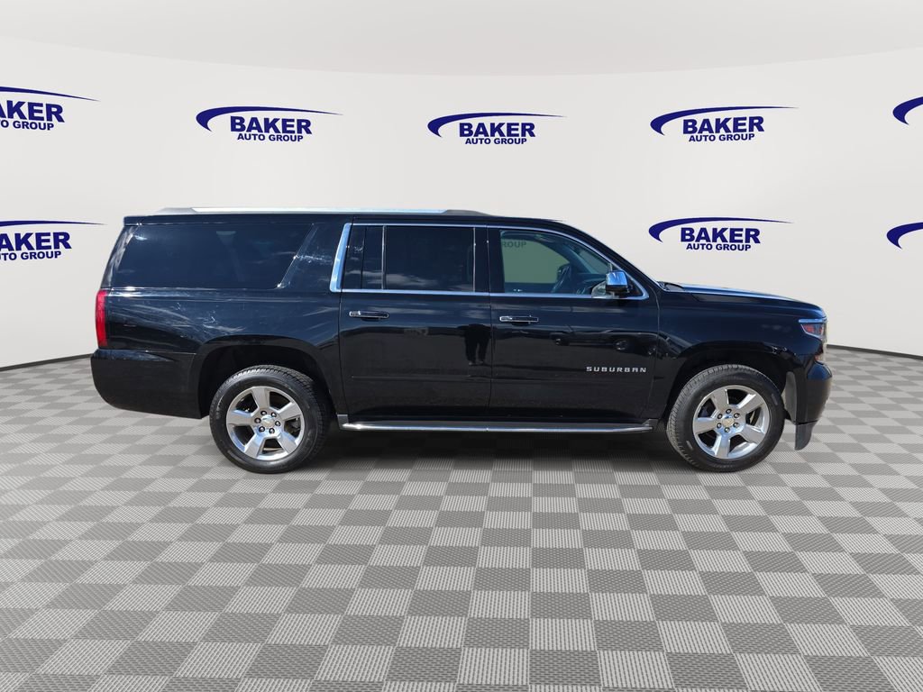 Used 2017 Chevrolet Suburban Premier image 4