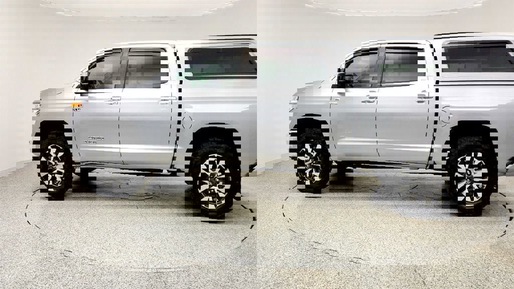 Used 2018 Toyota Tundra Limited AWD/4WD image 8