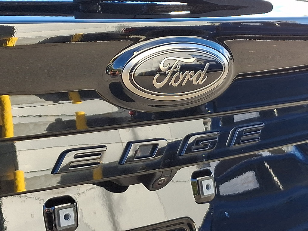 Certified 2024 Ford Edge SE w/ Black Appearance Package AWD/4WD image 30