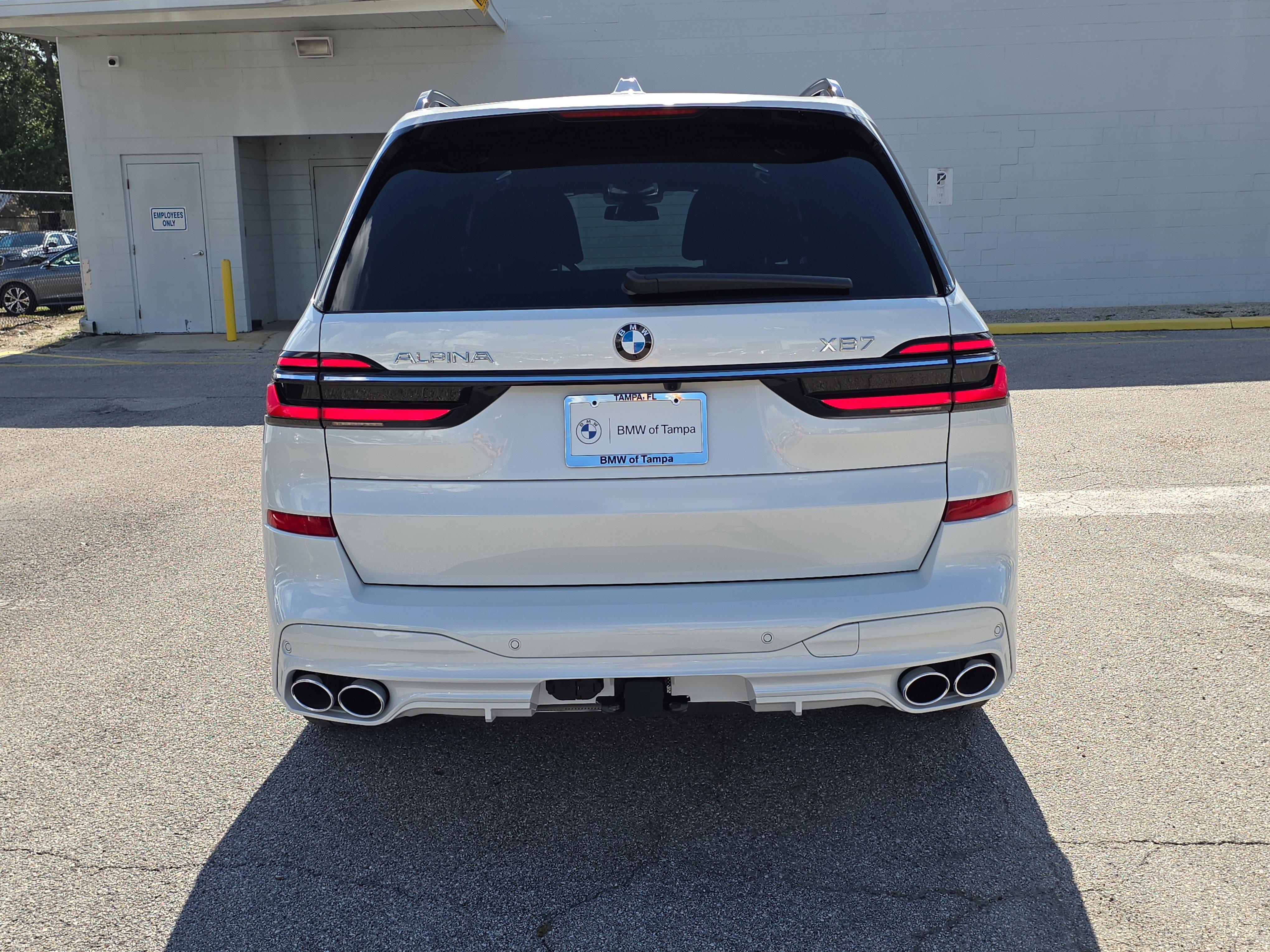 New 2026 BMW ALPINA XB7 image 6