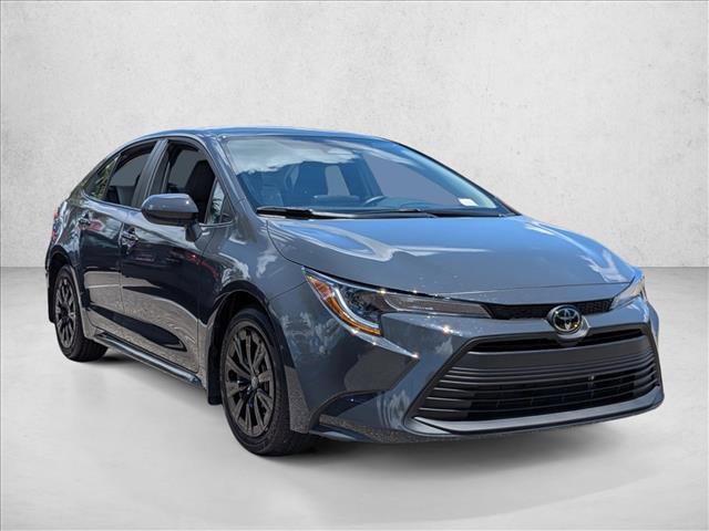 Used 2025 Toyota Corolla LE FWD video 3