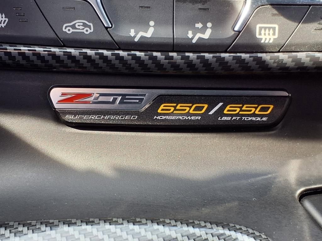 Used 2017 Chevrolet Corvette Z06 image 18