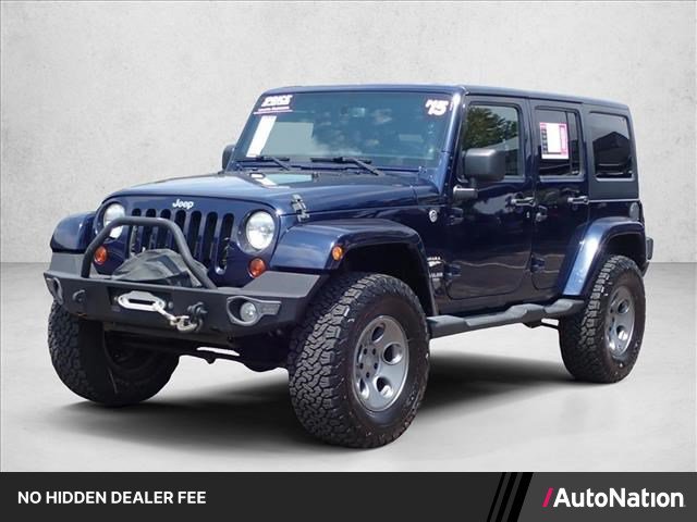 Used 2013 Jeep Wrangler Unlimited Sahara w/ Connectivity Group AWD/4WD image 1