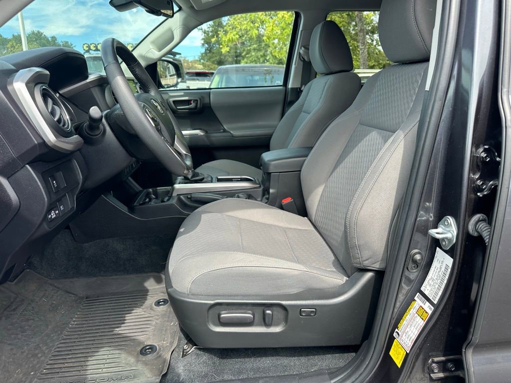 Used 2023 Toyota Tacoma SR5 image 9