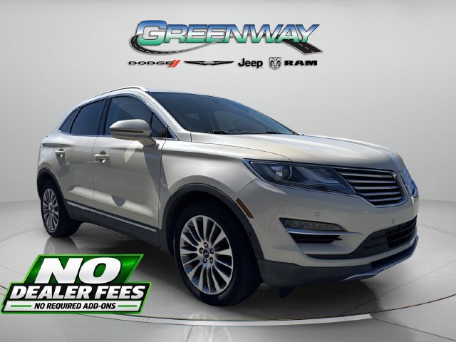 Used 2018 Lincoln MKC Reserve FWD image 1