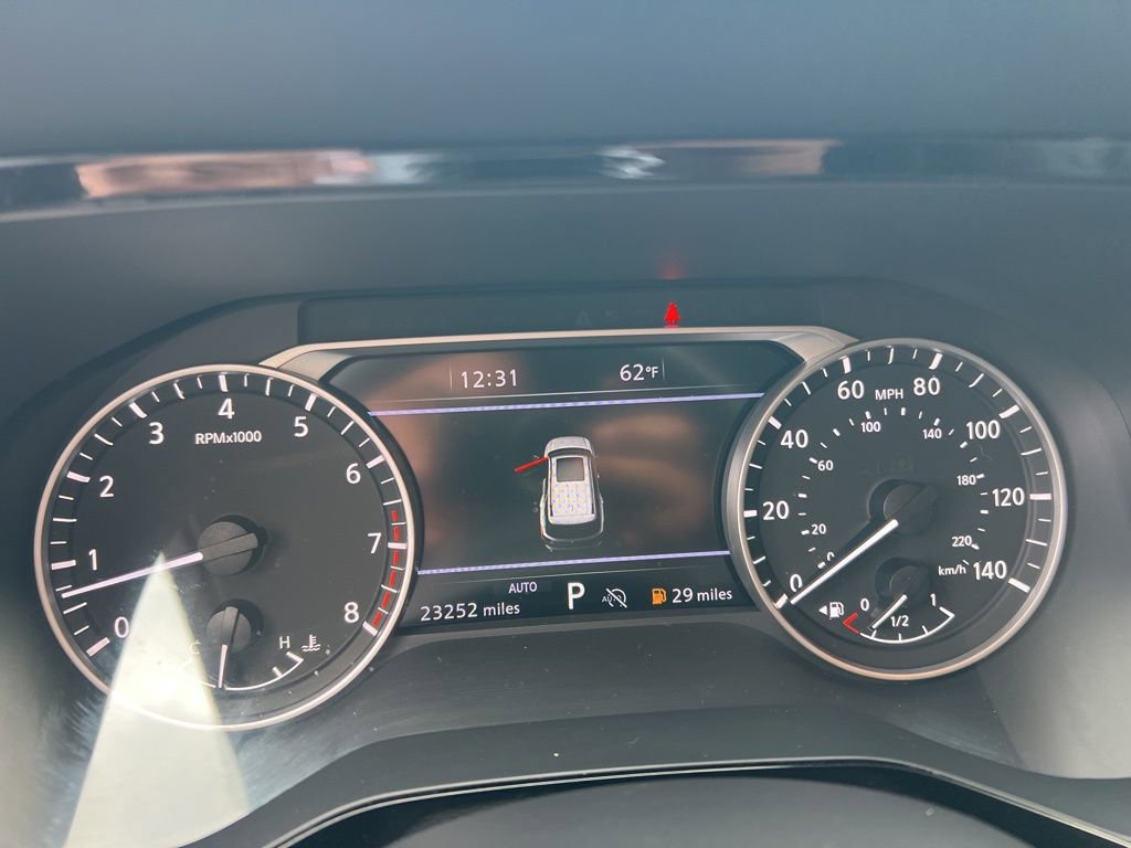 Used 2024 Nissan Pathfinder SL image 18