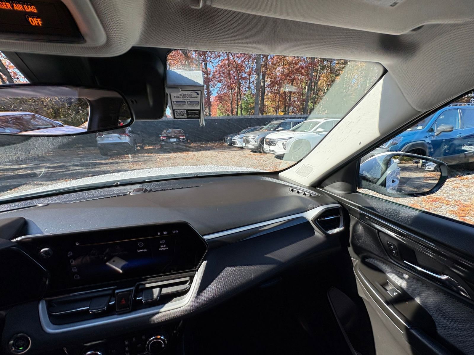 Used 2025 Chevrolet TrailBlazer LT image 32