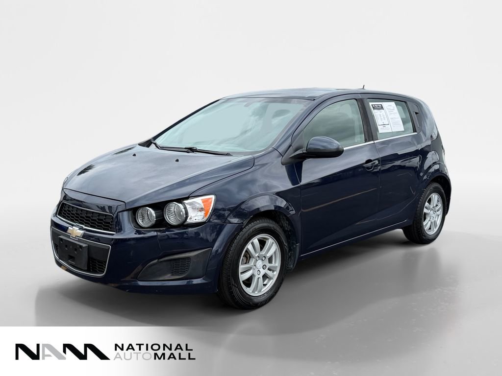Used 2015 Chevrolet Sonic LT FWD image 1