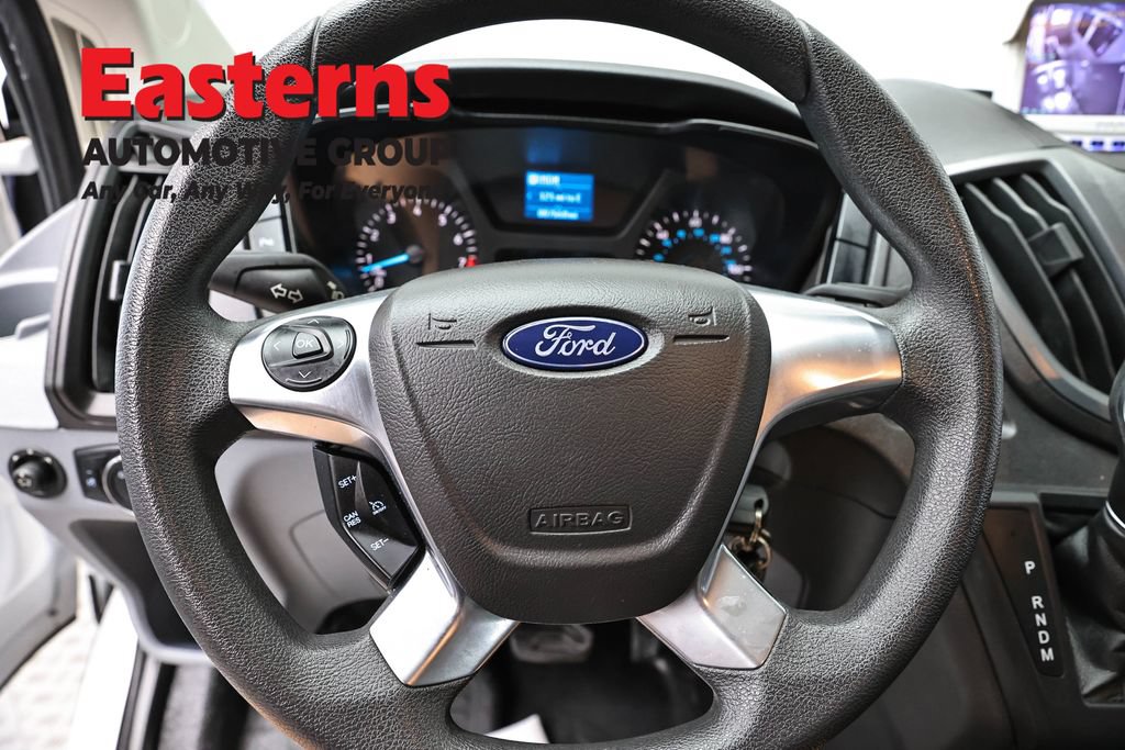 Used 2019 Ford Transit 250 130 Low Roof RWD image 10