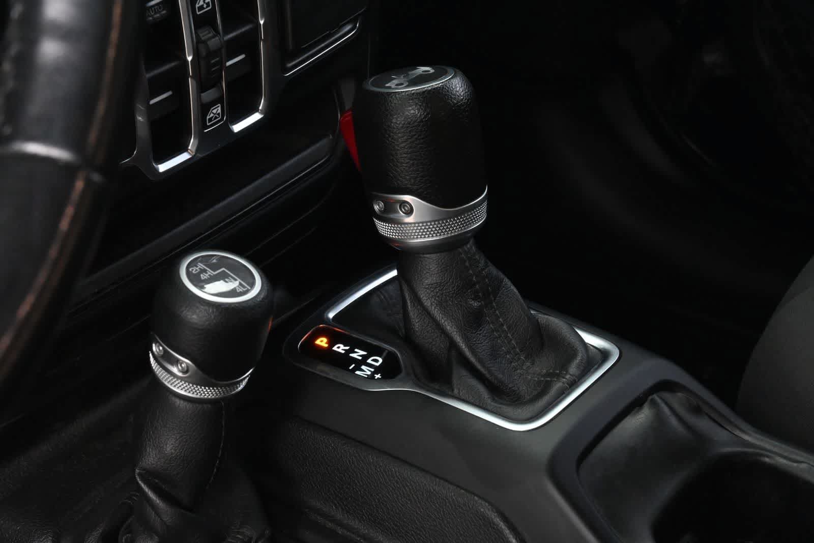 Used 2019 Jeep Wrangler Unlimited Sport S AWD/4WD image 15