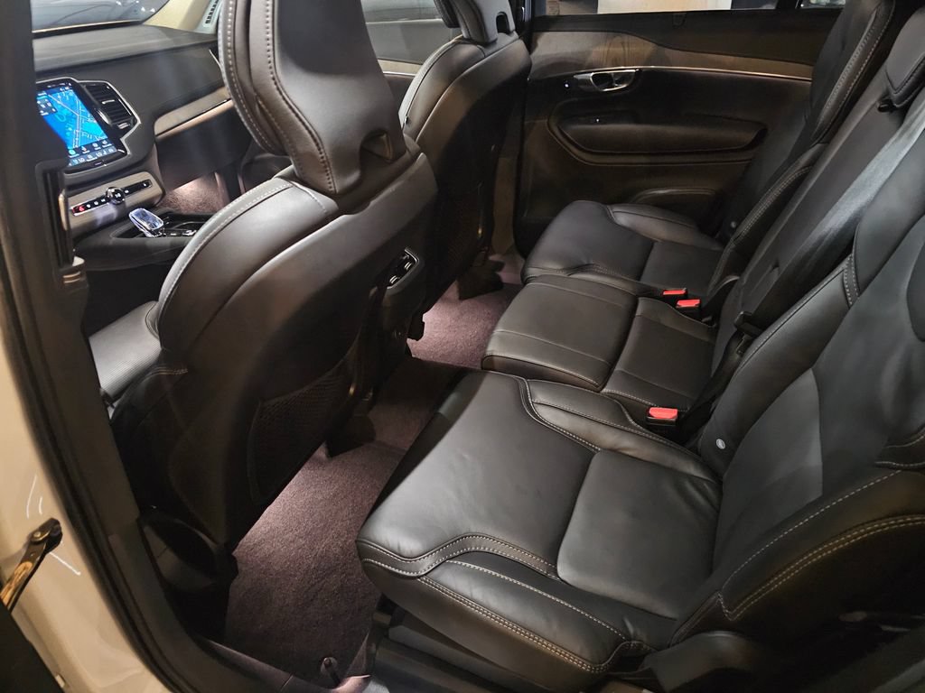 Certified 2024 Volvo XC90 B6 Ultimate AWD/4WD image 12