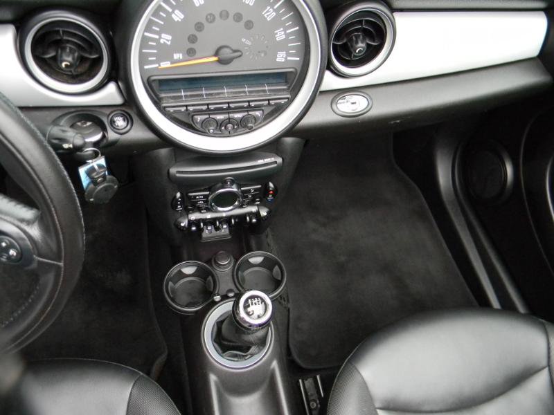 Used 2015 MINI Cooper 1.6L 4 CYL. CONVERTIBLE WITH 6 image 21