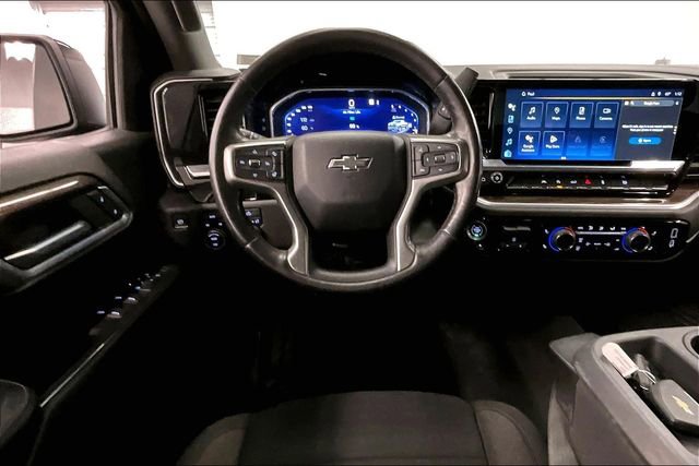 Used 2022 Chevrolet Silverado 1500 RST image 6