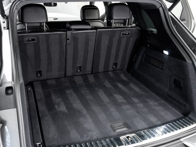 Certified 2024 Porsche Cayenne AWD/4WD image 28