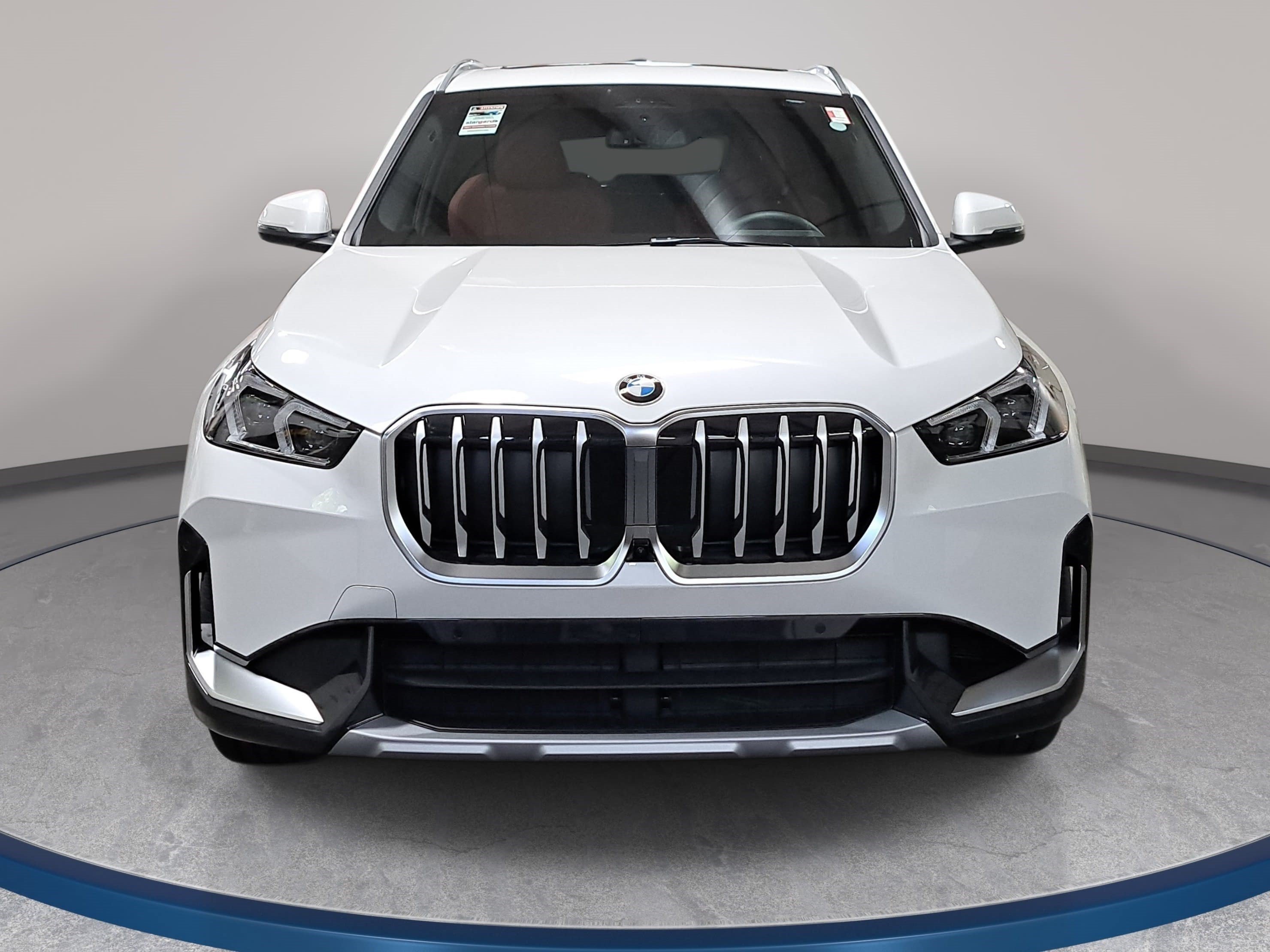 New 2026 BMW X1 xDrive28i w/ Technology Package AWD/4WD image 2