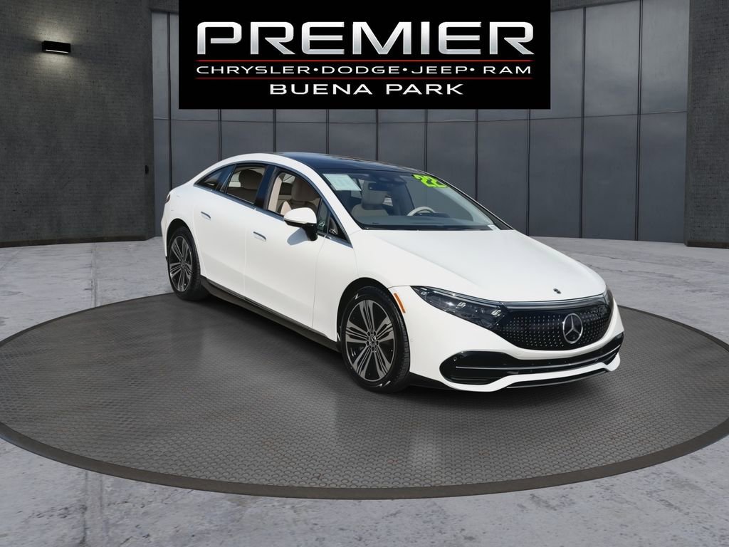 Used 2022 Mercedes-Benz EQS 450+ Sedan image 2
