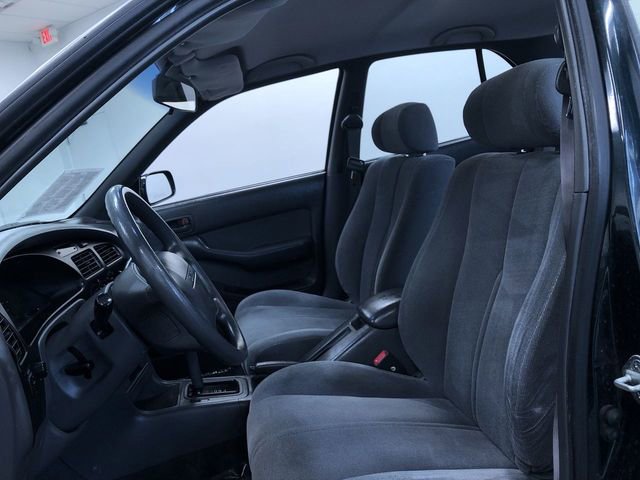 Used 1993 Toyota Camry LE FWD image 18
