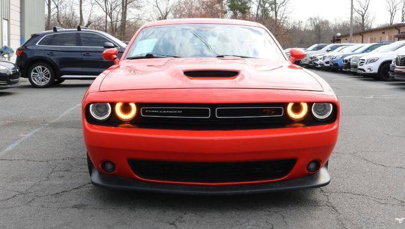 Used 2020 Dodge Challenger R/T image 2