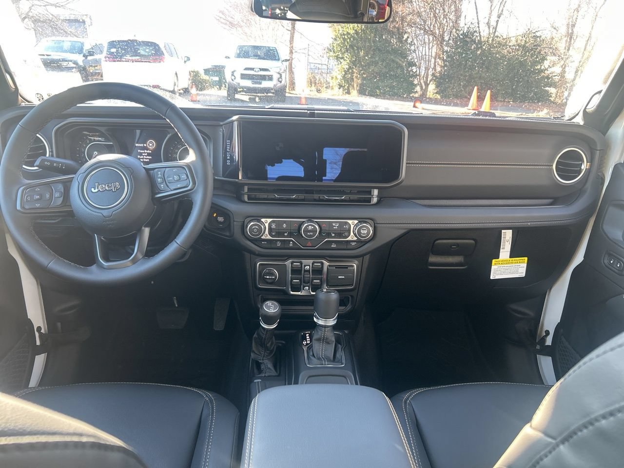 New 2026 Jeep Gladiator Sport AWD/4WD image 22
