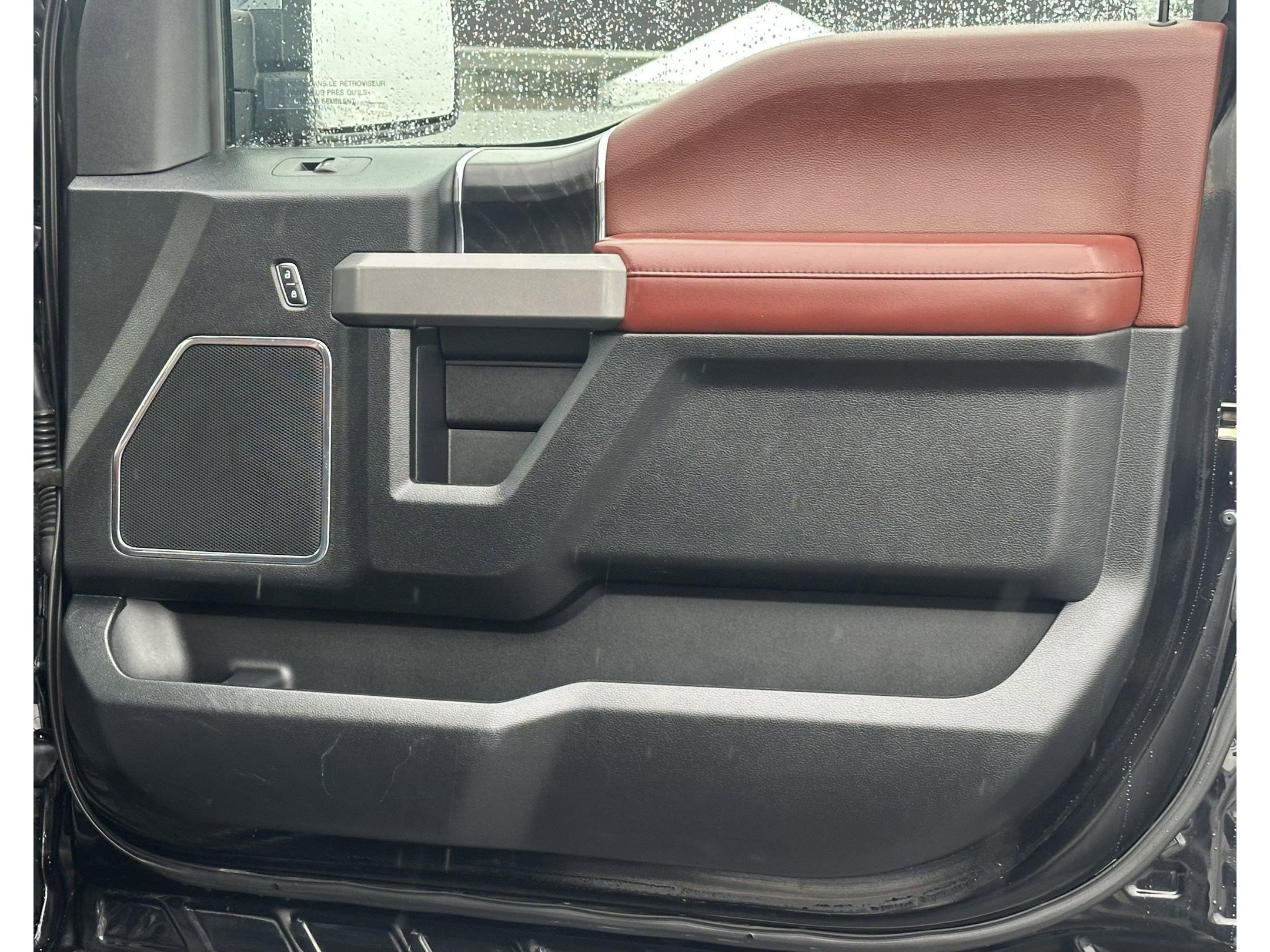 Used 2018 Ford F150 Platinum w/ Technology Package image 10