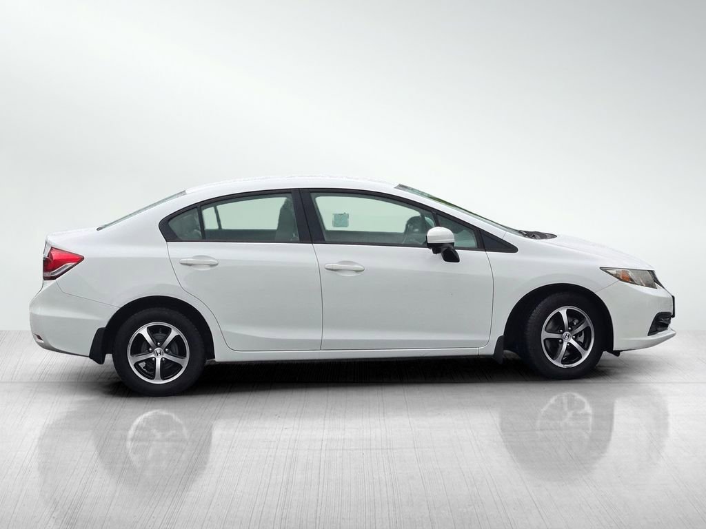 Used 2015 Honda Civic SE image 3