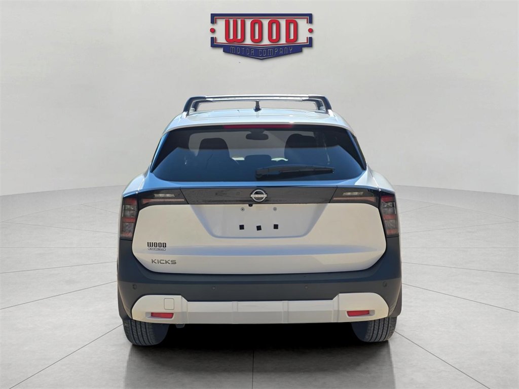 New 2026 Nissan Kicks SV image 3