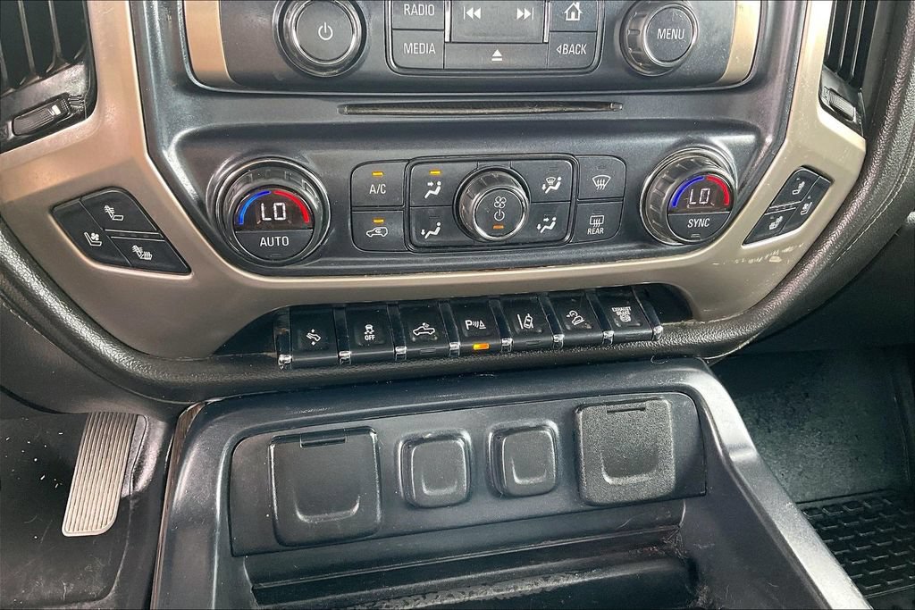 Used 2019 GMC Sierra 2500 Denali w/ Suspension Package, Off-Road AWD/4WD image 36