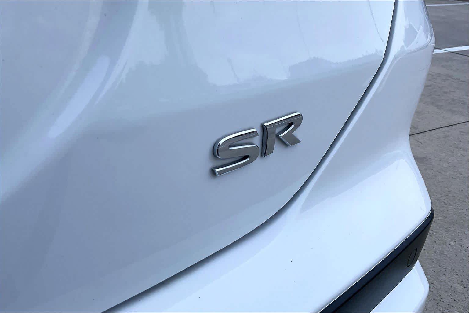 Used 2024 Nissan Kicks SR w/ SR Premium Package FWD image 10