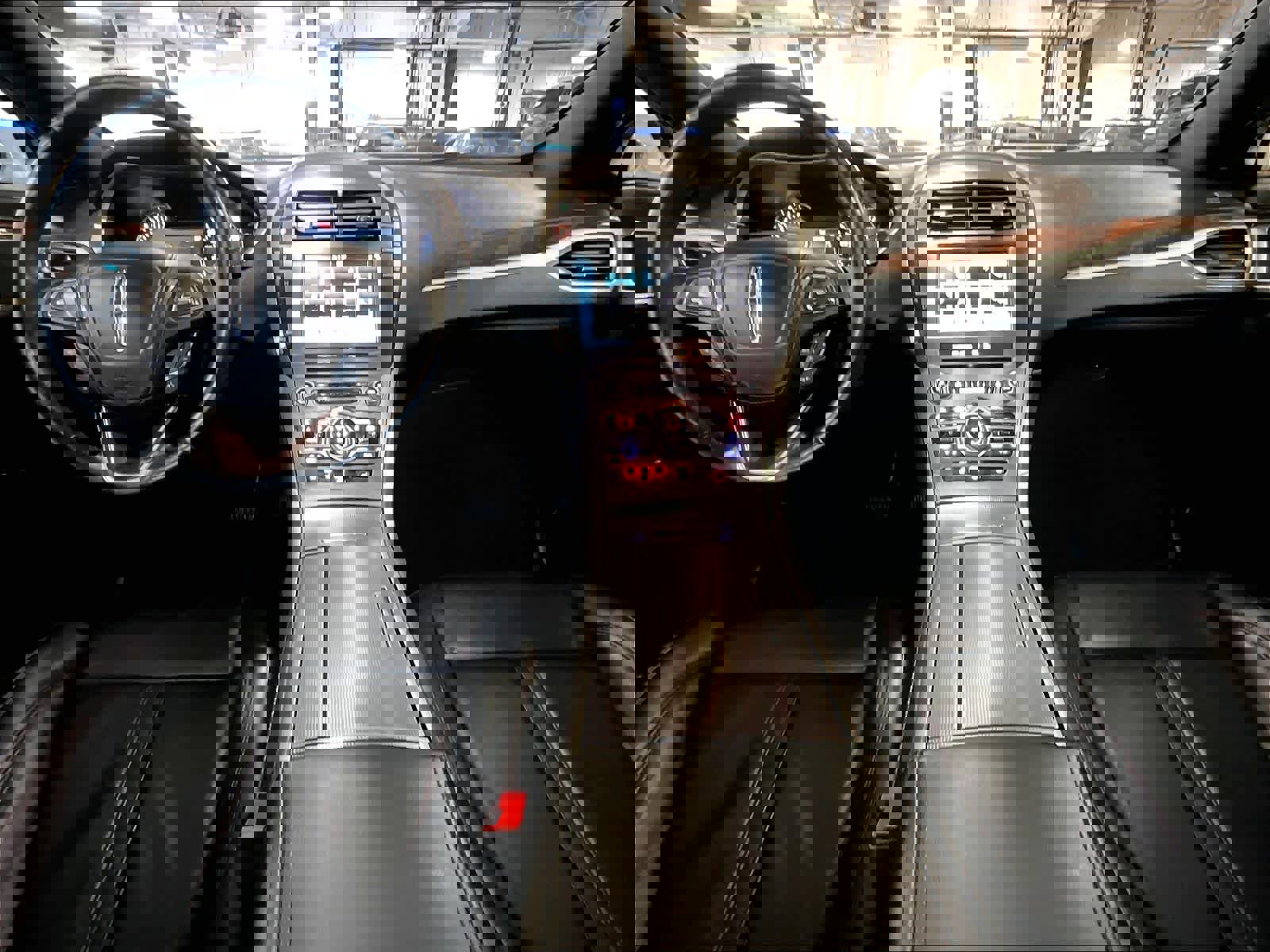 Used 2018 Lincoln MKZ Select w/ Select Plus Package image 21