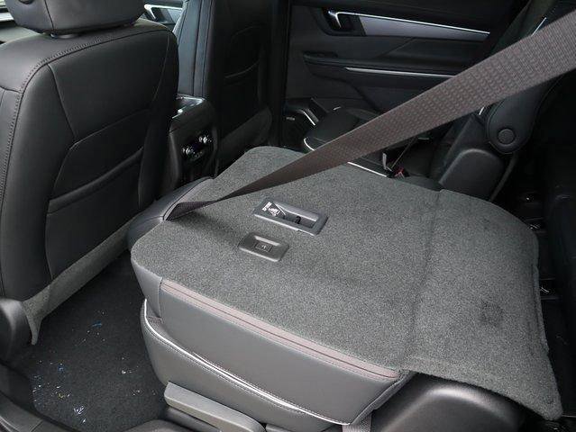 New 2026 Buick Enclave Sport Touring w/ Power Package image 18