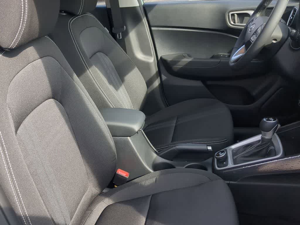 New 2026 Hyundai Venue SEL FWD image 43