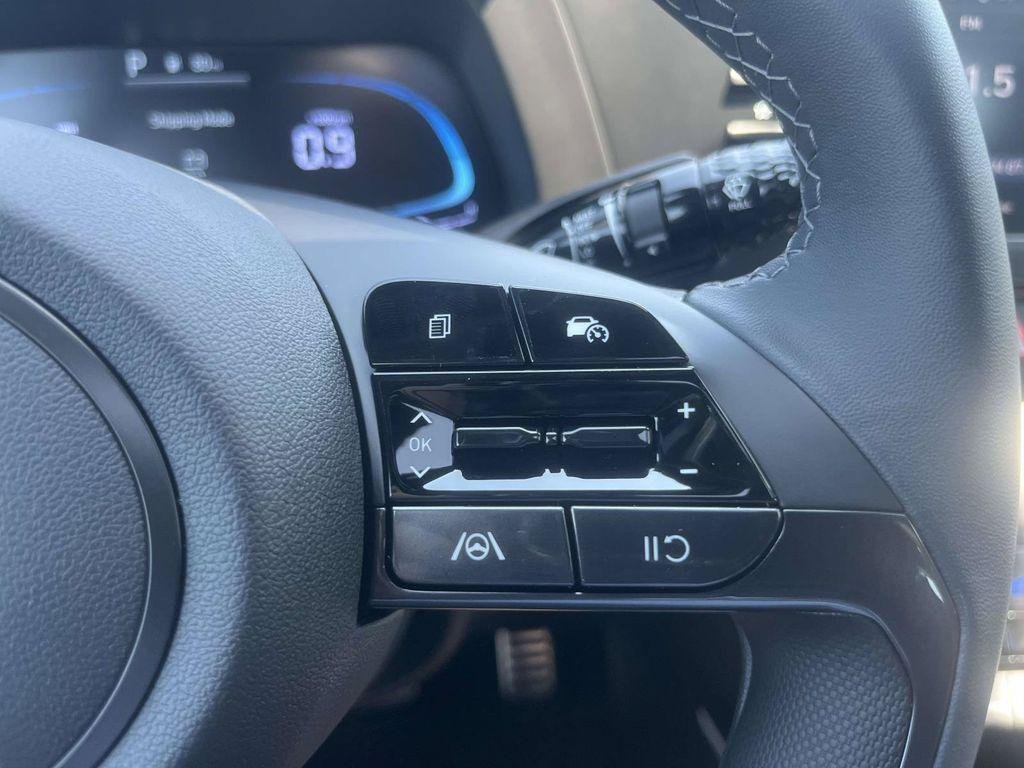 New 2026 Hyundai Elantra SEL Sport FWD image 46