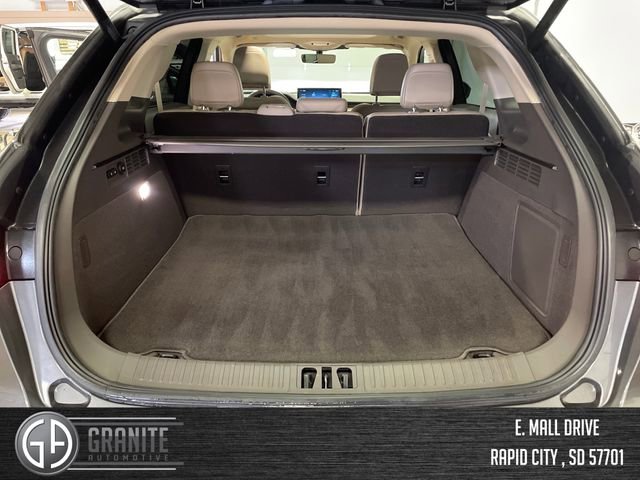 Used 2023 Lincoln Nautilus Reserve w/ Equipment Group 201A image 19