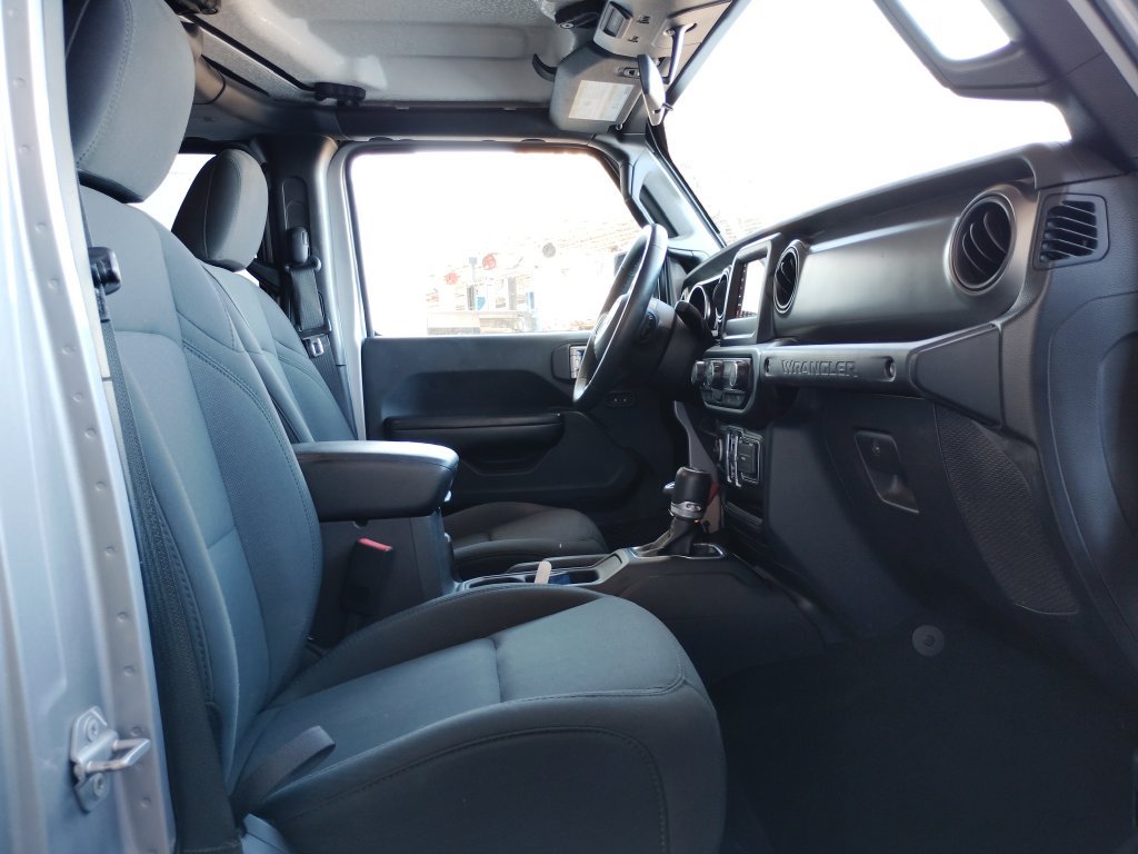 Used 2019 Jeep Wrangler Unlimited Sport S AWD/4WD image 12