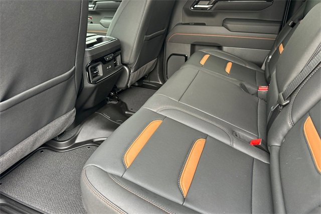New 2026 GMC Sierra 1500 AT4 w/ Technology Package image 12