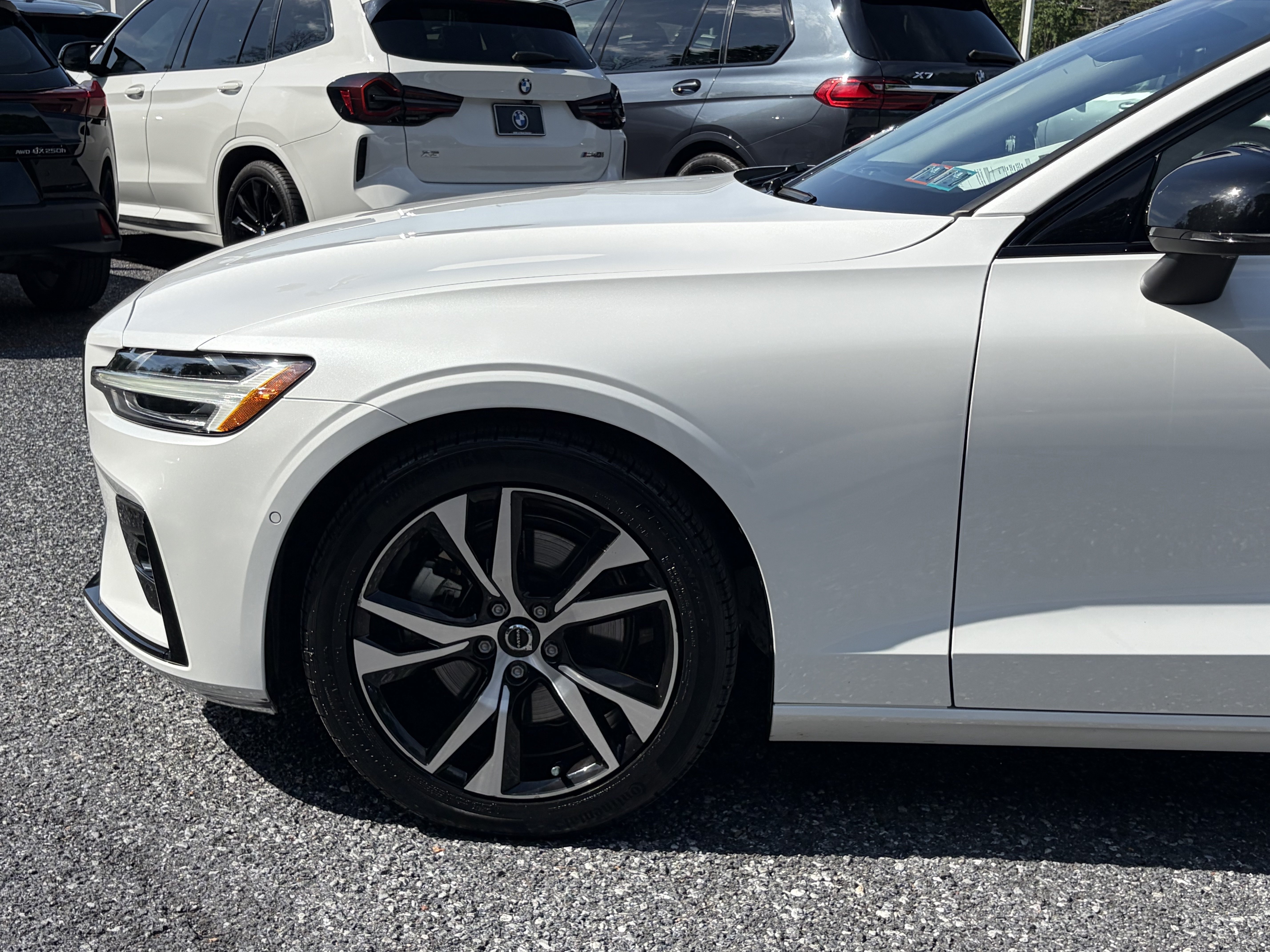 Used 2024 Volvo S60 B5 Plus AWD/4WD image 4