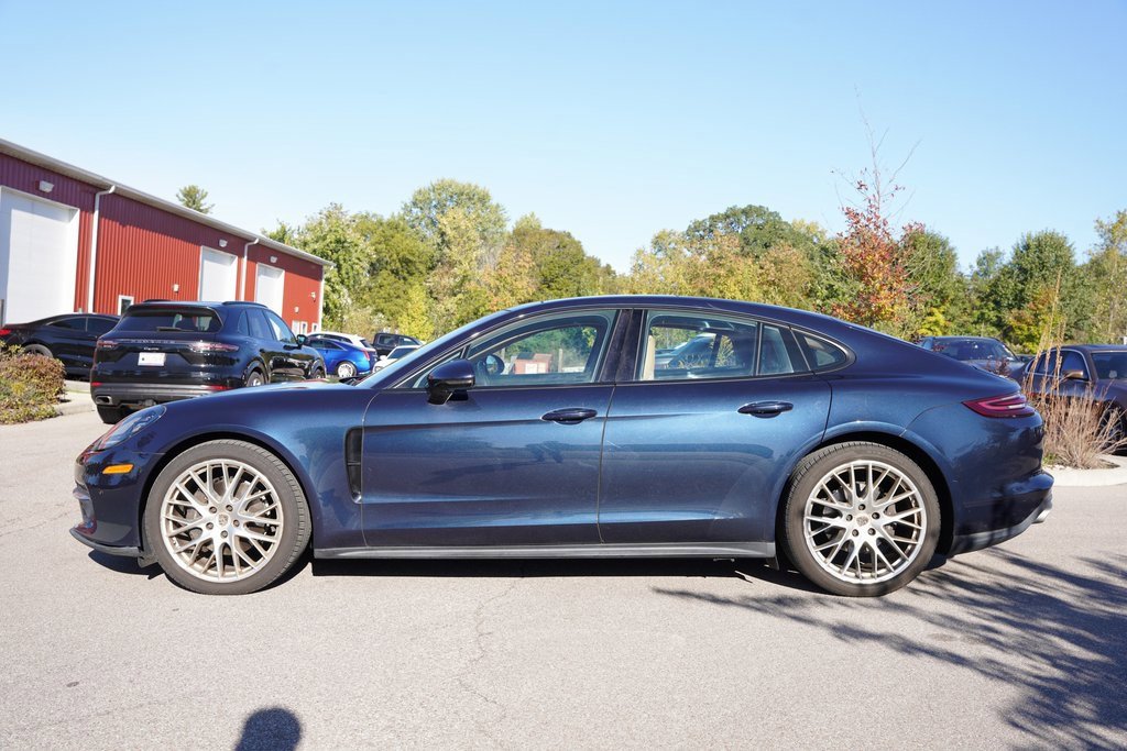 Used 2018 Porsche Panamera 4 image 3