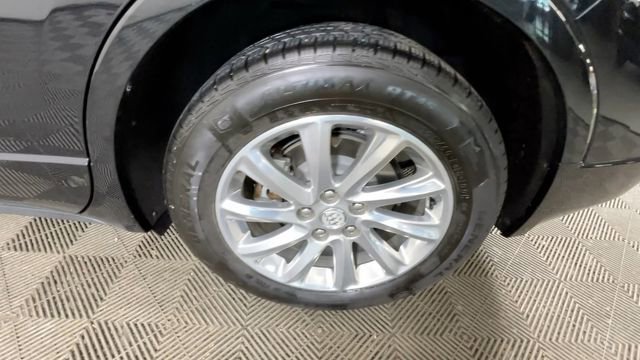 Used 2019 Buick Envision Essence FWD image 17
