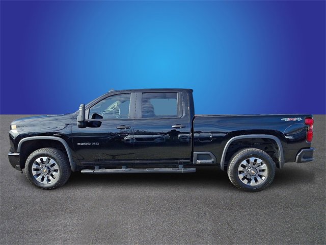 Used 2025 Chevrolet Silverado 2500 Custom image 7