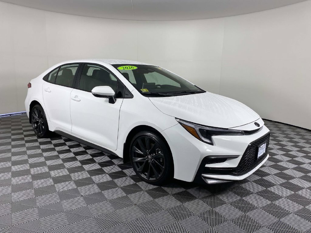 Used 2026 Toyota Corolla SE w/ SE Package